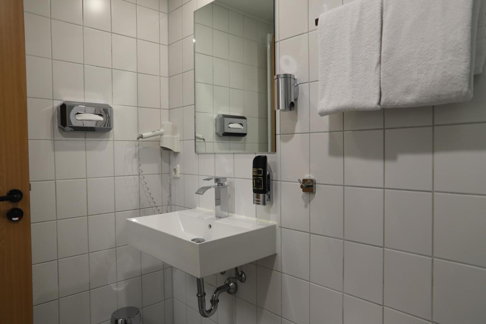 Hotel Am Suedtor Backnang Exterior photo