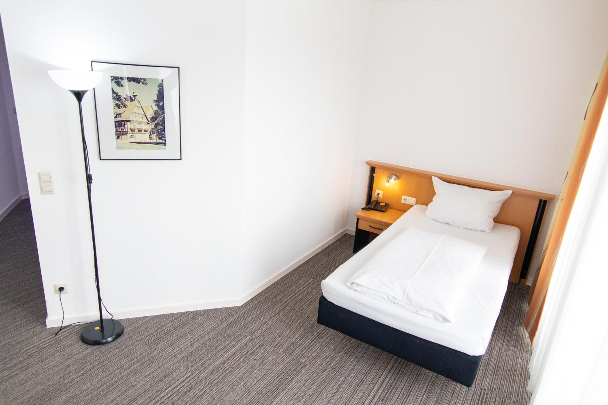 Hotel Am Suedtor Backnang Exterior photo