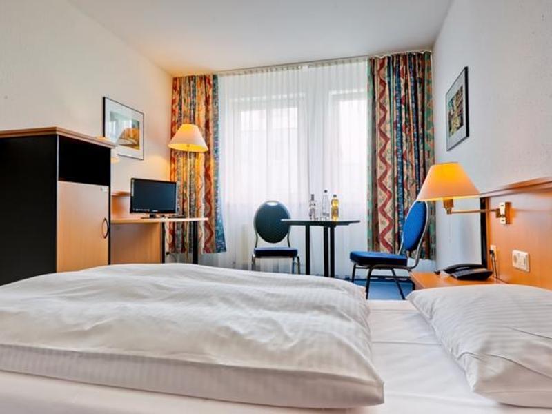 Hotel Am Suedtor Backnang Exterior photo